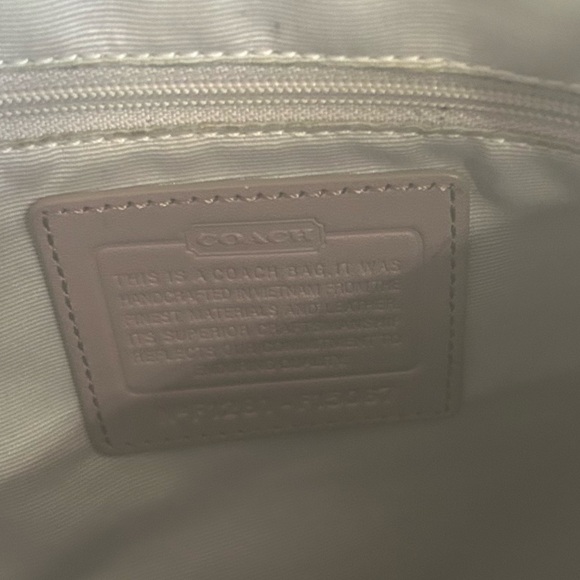 Coach bucket purse - Picture 3 of 5